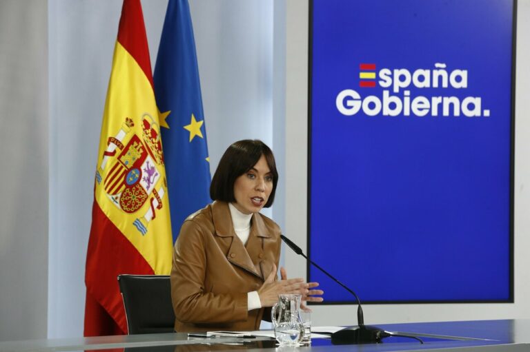 La ministra de Ciencia, Innovación y Universidades, Diana Morant, durante la rueda de prensa posterior al Consejo de Ministros. (Foto: Moncloa)