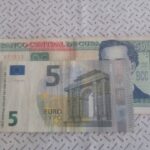 Euros sobre pesos cubanos