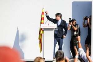 El expresidente de la Generalitat Carles Puigdemont Junts 3