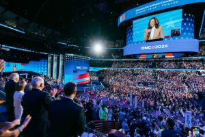 La vicepresidenta de Estados Unidos, Kamala Harris, durante la Convención Nacional Demócrata. (Foto: X de Kamala Harris)