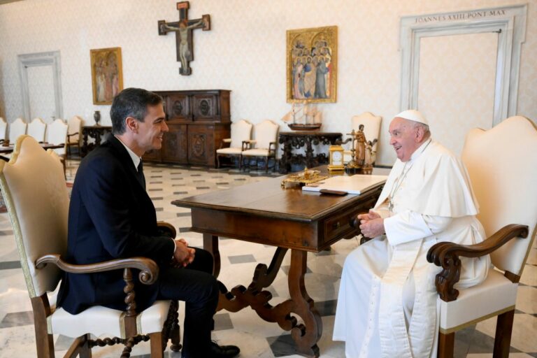 sánchez y el papa