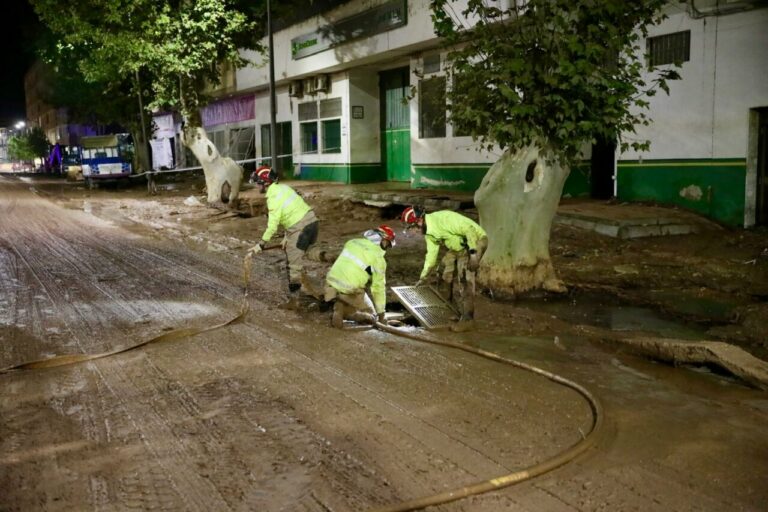 Imagen de militares en las tareas de emergencia en la Comunidad Valenciana. (Foto: Defensa)