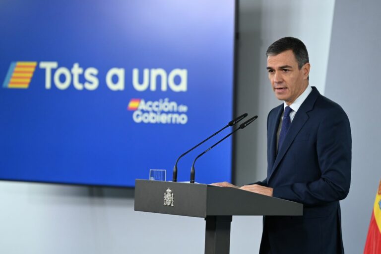 El presidente del Gobierno, Pedro Sánchez, en la rueda de prensa tras la reunión del Consejo de Ministros. (Foto: Pool Moncloa/ Borja Puig de la Bellacasa)
