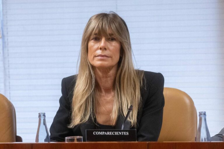 Begoña Gómez, esposa del presidente del Gobierno, Pedro Sánchez, en la comisión de investigación en la Asamblea de Madrid. (Foto: EUROPA PRESS - EDUARDO PARRA)