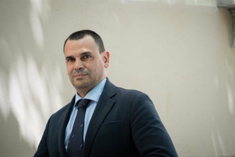 La pareja de la presidenta de la Comunidad de Madrid, Alberto González Amador. - Diego Radamés - Europa Press