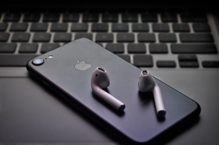 AirPods