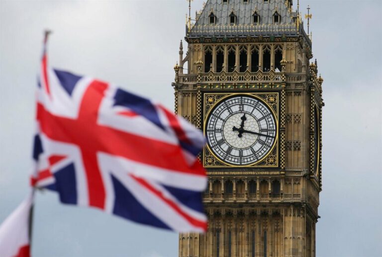 Bandera del Reino Unido con el Big Ben de fondo, en Londres / Foto: Michael Kappeler - DPA