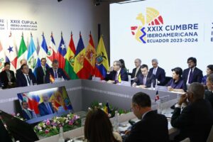 Encuentro en la XXIX Cumbre Iberoamericana, a 15 de noviembre de 2024, en Cuenca (Ecuador) (Foto: Casa de S.M. el Rey)