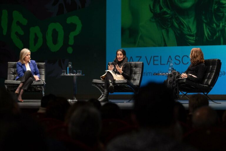 Charla 'True Crime: ¿dónde está el límite?, con la participación de Paz Velasco y Patricia Ramírez (Foto: Foro de la Cultura)