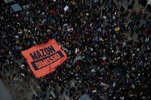 Una nueva manifestación exige la dimisión de Mazón (Foto: Jorge Gil - Europa Press)