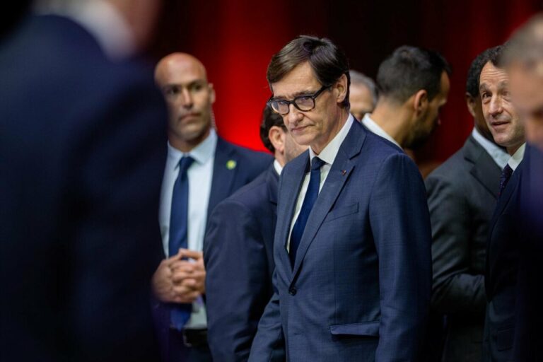 El president de la Generalitat, Salvador Illa, (Foto: Lorena Sopêna - Europa Press)