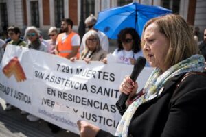 Concentración de la plataforma 7.291 Verdad y Justicia para las víctimas (Foto: Diego Radamés - Europa Press)