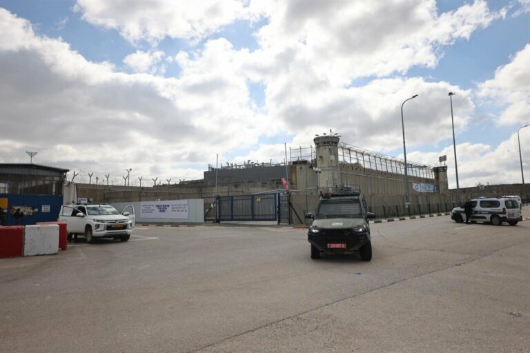 La cárcel israelí de Ofer, en Cisjordania (Foto: Europa Press/Contacto/Jamal Awad)