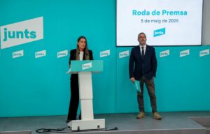 La portavoz de Junts en el Congreso, Míriam Nogueras, en una rueda de prensa. (Foto: Junts)