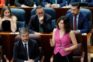 La presidenta de la Comunidad de Madrid, Isabel Díaz Ayuso, en la Asamblea de Madrid. (Foto: Comunidad de Madrid)