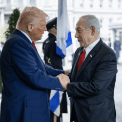 El presidente estadounidense, Donald Trump, recibe al primer ministro de Israel, Benjamin Netanyahu, en la Casa Blanca (Foto; Europa Press/Contacto/White House)