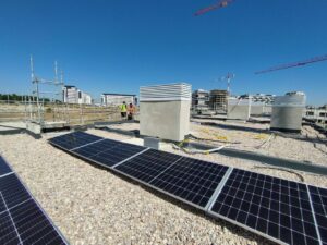 Iberdrola instala paneles solares en nueva promoción de Neinor