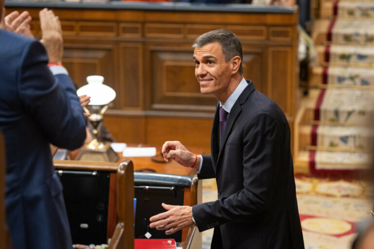 El presidente del Gobierno, Pedro Sánchez, ante el pleno del Congreso. (Foto: PSOE/Eugenia Morago)