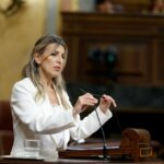 La vicepresidenta segunda del Gobierno y líder de Sumar, Yolanda Díaz, durante el pleno. (Foto: Congreso)