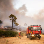 Imagen de extinción de incendio de la Unidad Militar de Emergencias Foto UME