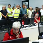 El presidente del Gobierno, Pedro Sánchez, en el Centro de Coordinación Operativo Contraincendios de Ourense y en un encuentro con los responsables de los dispositivos de emergencias y de coordinación. (Foto: Pool Moncloa/Fernando Calvo)