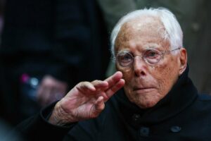 Imagen de archivo de Giorgio Armani. (Foto: Fabrizio Carabelli/SOPA Images v / DPA - Archivo)