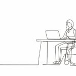 Mujer en silla de ruedas trabajando en un ordenador port&aacute;til