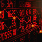 Gráfico de cotización en rojo mostrando una caída significativa en los valores