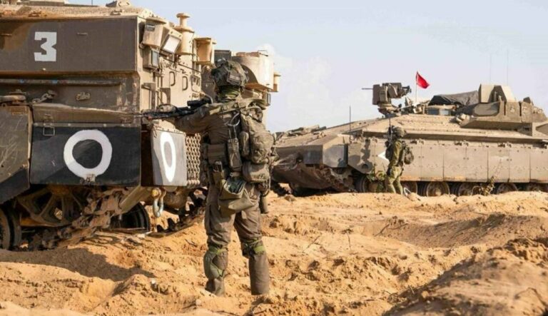 Imagen de archivo de soldados y vehículos militares israelíes en la Franja de Gaza. (Foto: Fuerzas armadas de Israel - Europa Press)