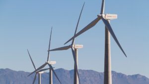 Imagen de unos molinos de Acciona Energía. (Foto: Acciona Energía)