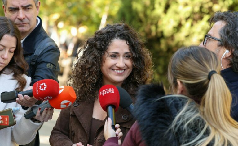 La portavoz adjunta de la Ejecutiva Federal del PSOE, Enma López. (Foto: PSOE)