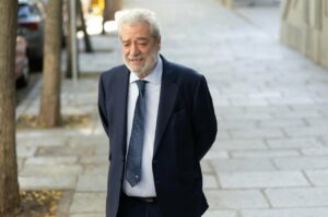 El jefe gabinete presidenta Comunidad de Madrid, Miguel Ángel Rodríguez, a su llegada al Tribunal Supremo. (Foto: Eduardo Parra - Europa Press)