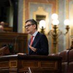 F&eacute;lix Bola&ntilde;os, ministro de la Presidencia, Justicia y Relaciones con las Cortes, en una imagen del Pleno. (Foto: Congreso)