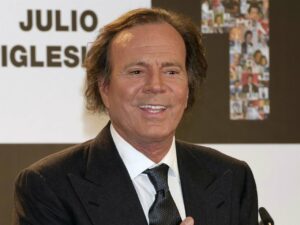 El cantante Julio Iglesias en una imagen de archivo. (Foto: Europa Press)