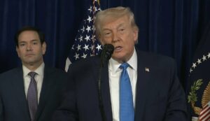 Donald Trump hablando sobre la administraci&oacute;n de Venezuela