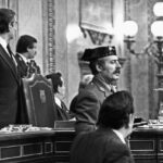 El teniente coronel de la Guardia Civil, Antonio Tejero, accede al Congreso de los Diputados durante la segunda votación de investidura de Leopoldo Calvo Sotelo como presidente del Gobierno. (Foto: Europa Press)