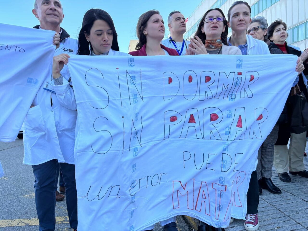 Imagen de una de las protestas de los m&eacute;dicos en Madrid Foto Amyts.jpg