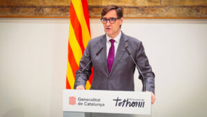 Imagen del presidente de la Generalitat, Salvador Illa, durante su declaraci&oacute;n institucional. (Foto: Jordi Bedmar / Govern)