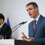 El presidente del Gobierno, Pedro S&aacute;nchez, junto al primer ministro de la Rep&uacute;blica Portuguesa, Lu&iacute;s Montenegro, en la XXXVI Cumbre Hispano-Portuguesa, en Huelva. (Foto: Pool Moncloa/Jorge Villar)