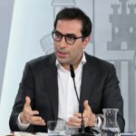El vicepresidente primero y ministro de Econom&iacute;a, Comercio y Empresa, Carlos Cuerpo, en la rueda de prensa posterior al Consejo de Ministros. (Foto: Pool Moncloa/Borja Puig de la Bellacasa)