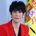 La ministra de Inclusi&oacute;n, Seguridad Social y Migraciones, y portavoz del Gobierno, Elma Saiz, en una rueda de prensa posterior al Consejo de Ministros. (Foto: Moncloa)