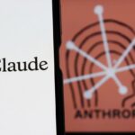 Logo de Claude de Anthropic en un dispositivo m&oacute;vil