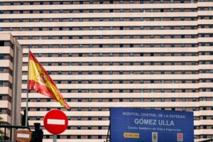 Fachada del Hospital G&oacute;mez Ulla de Madrid. (Foto: Carlos Luj&aacute;n - Europa Press)