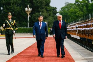 El presidente chino, Xi Jinping y el presidente estadounidense, Donald Trump (Foto: Europa Press/Contacto/Handout/White House)