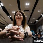 La exmilitante socialista Leire D&iacute;ez durante una rueda de prensa, en el Hotel Novotel, a 4 de junio de 2025, en Madrid (Espa&ntilde;a). (Foto: Carlos Luj&aacute;n - Europa Press)